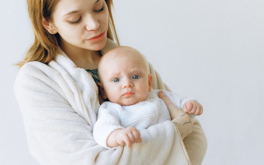 Cotton Muslin Blanket: 9 Ways to Use One for Sleep, Feeding, and Outings